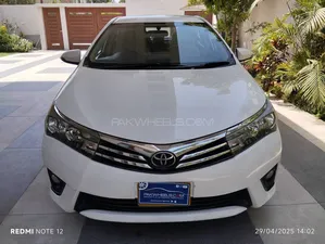 Toyota Corolla Altis CVT-i 1.8 2015 for Sale