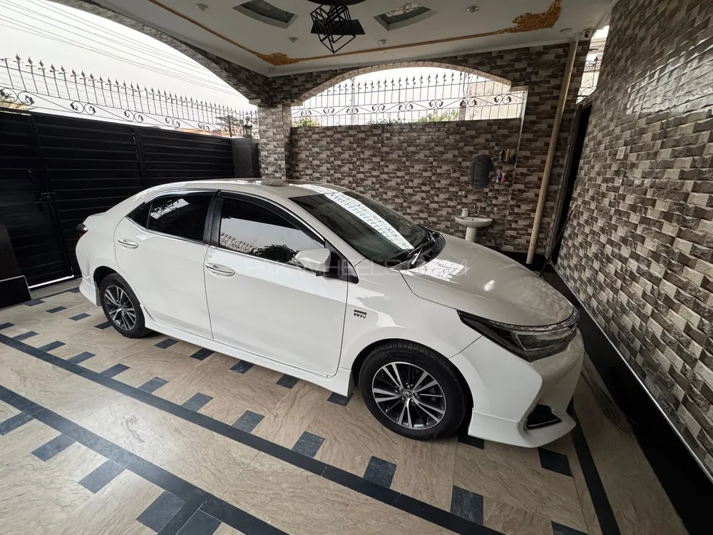 Toyota Corolla 2019 for Sale in Lahore Image-1