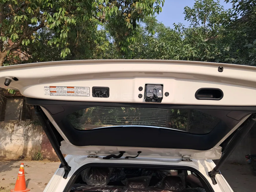 Toyota Corolla Cross 2024 for Sale in Gujranwala Image-1