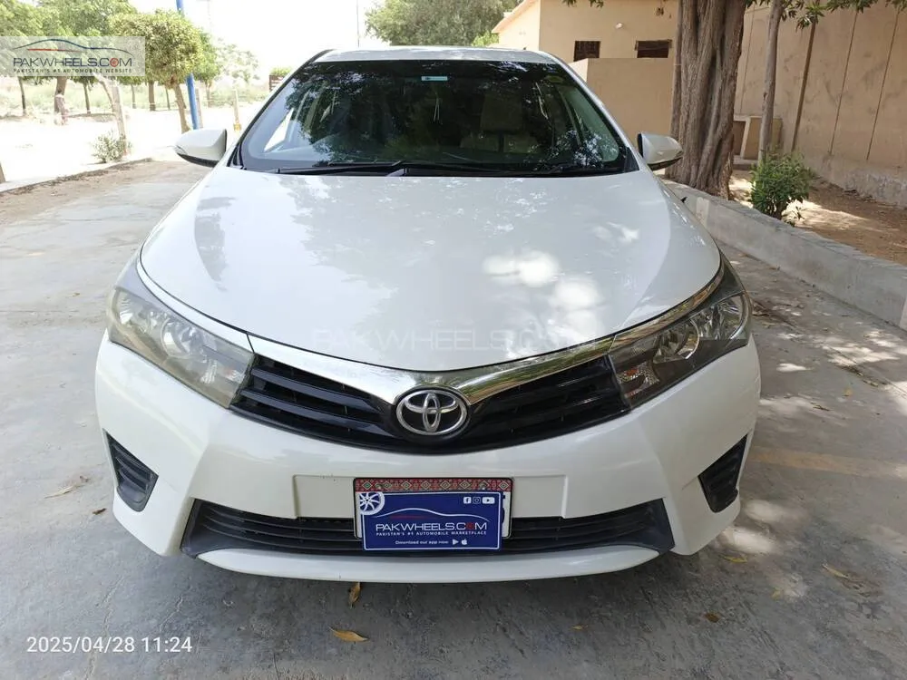 Toyota Corolla 2017 for Sale in Karachi Image-1