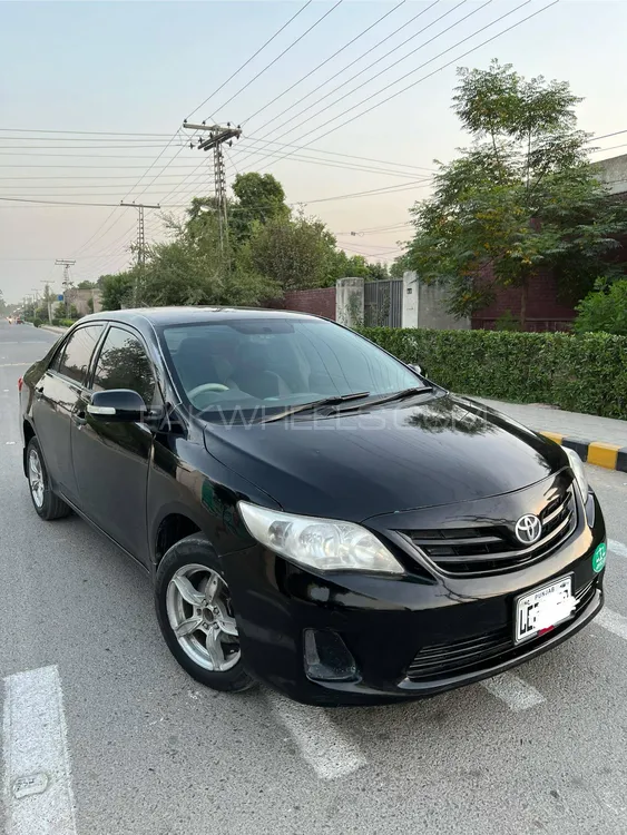 Toyota Corolla 2010 for Sale in Okara Image-1