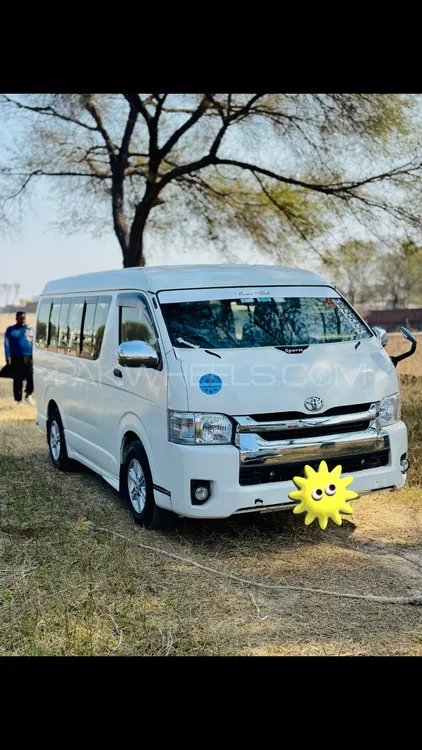 Toyota Hiace 2012 for Sale in Kharian Image-1