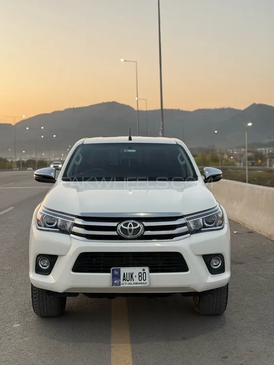 ٹویوٹا ہائیلکس 2020 for Sale in اسلام آباد Image-1