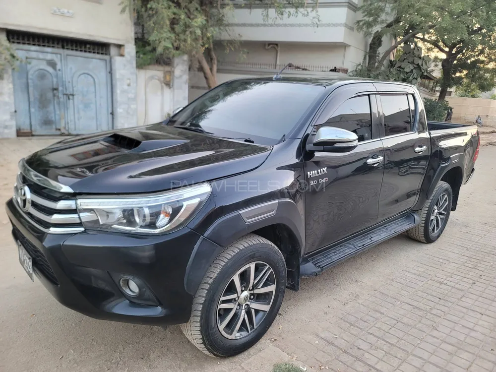 ٹویوٹا ہائیلکس 2016 for Sale in کراچی Image-1