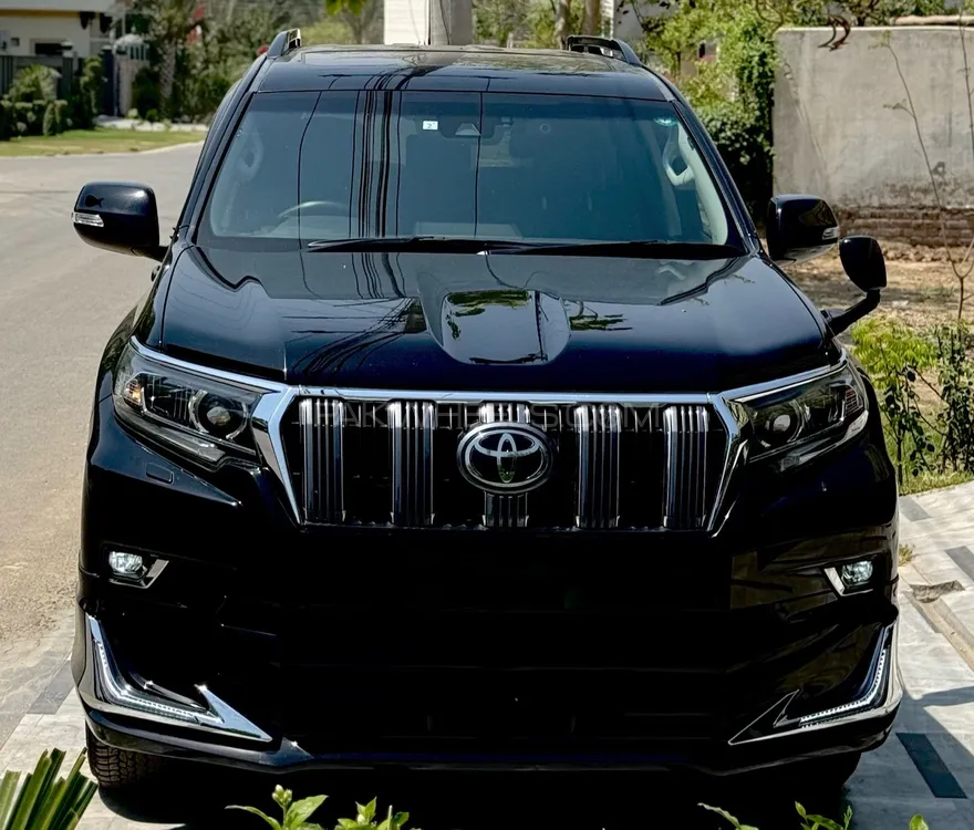 Toyota Prado 2019 for Sale in Lahore Image-1