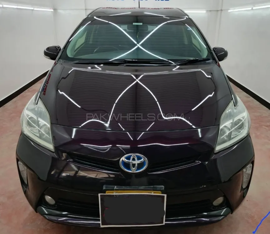 Toyota Prius 2013 for Sale in Karachi Image-1