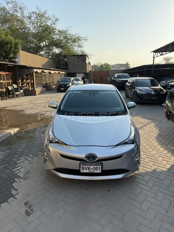 ٹویوٹا پریوس 2018 for Sale in کراچی Image-1