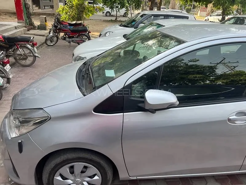 Toyota Vitz 2018 for Sale in Lahore Image-1
