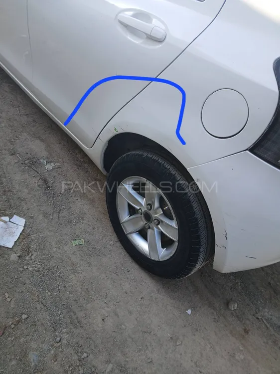 Toyota Vitz 2005 for Sale in Kohat Image-1