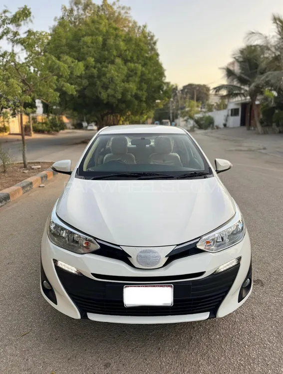 Toyota Yaris Sedan 2020 for Sale in Karachi Image-1