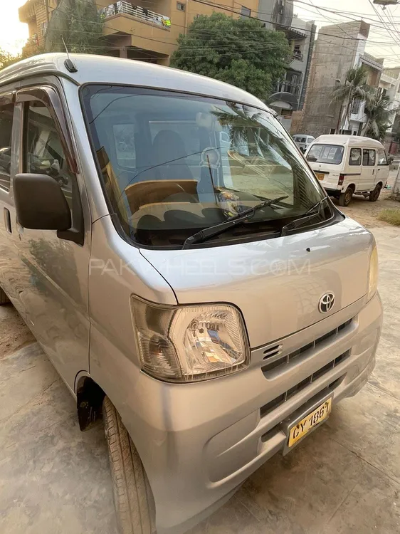 Toyota Pixis Van 2014 for Sale in Karachi Image-1
