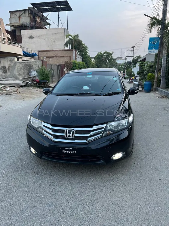 Honda City 2016 for Sale in Faisalabad Image-1