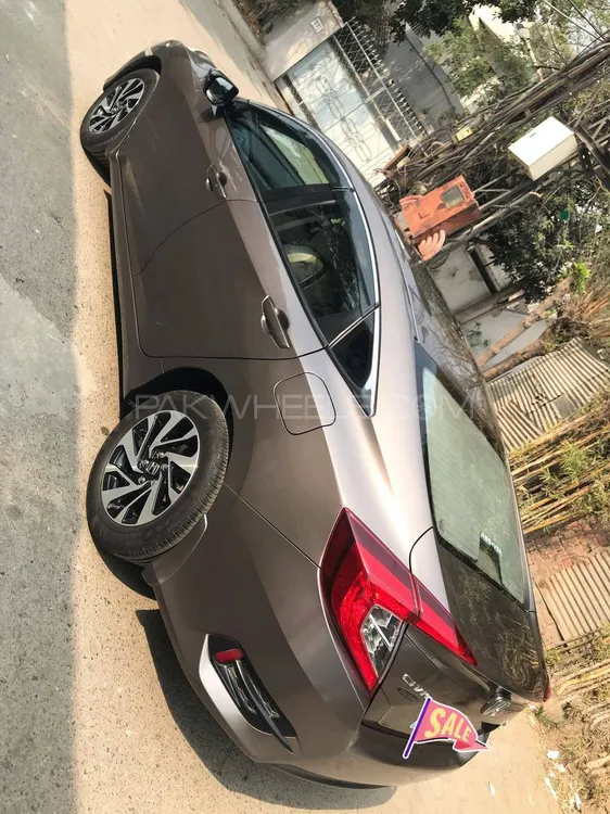 Honda Civic 2017 for Sale in Lahore Image-1