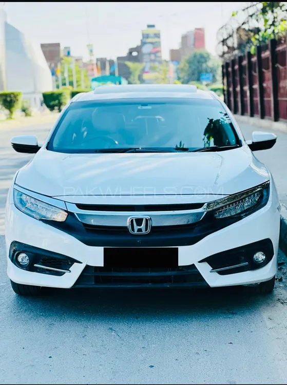 Honda Civic 2018 for Sale in Faisalabad Image-1
