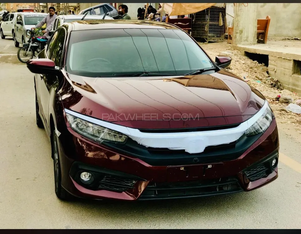 Honda Civic 2018 for Sale in Karachi Image-1