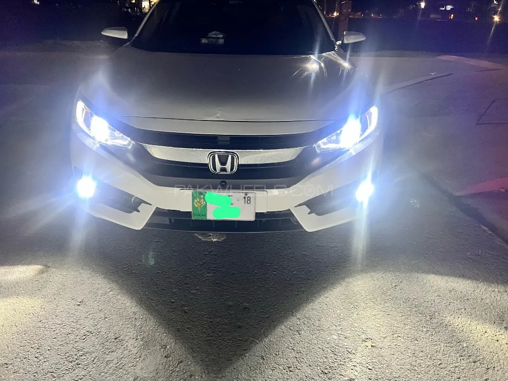 Honda Civic 2018 for Sale in Lahore Image-1