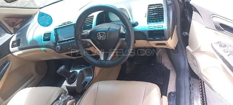 Honda Civic 2010 for Sale in Lahore Image-1