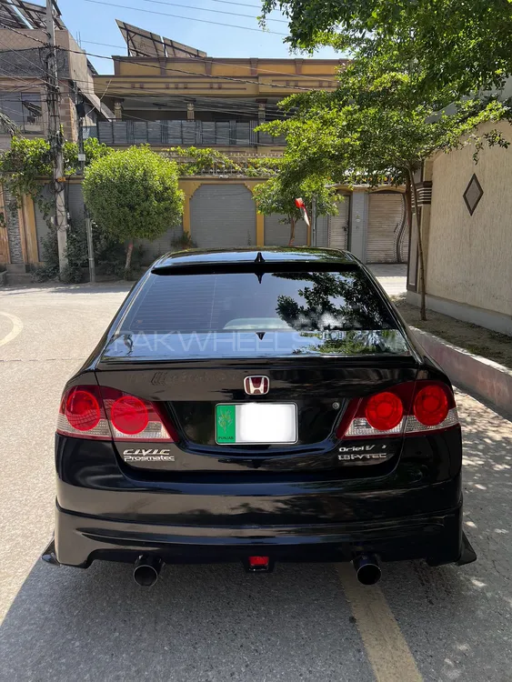 Honda Civic 2006 for Sale in Peshawar Image-1