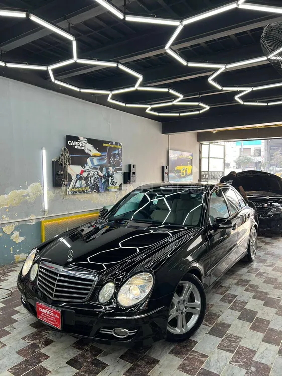 Mercedes Benz E Class 2007 for Sale in Peshawar Image-1