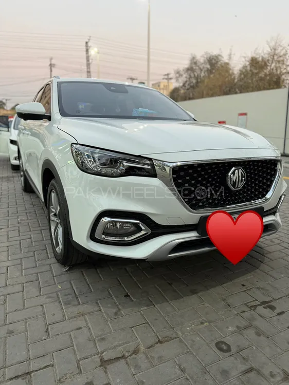 MG HS 2025 for Sale in Multan Image-1