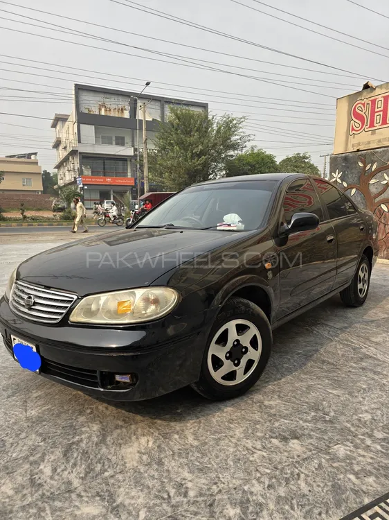Nissan Sunny 2005 for Sale in Lahore Image-1