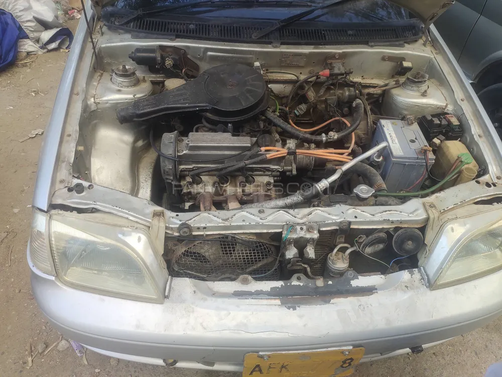 Suzuki Cultus 2004 for Sale in Jamshoro Image-1