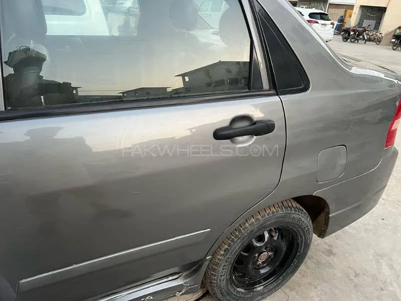 Suzuki Liana 2011 for Sale in Karachi Image-1