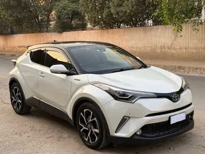 Toyota C-HR G-LED 2017 for Sale