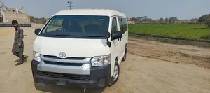 Toyota Hiace Mid-Roof 2.7 2012 for Sale