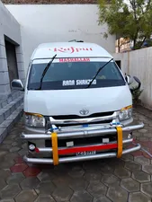 Toyota Hiace Grand Cabin 2012 for Sale