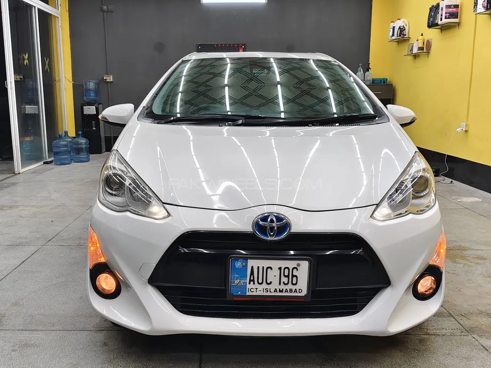 Toyota Aqua 2016 for Sale in Islamabad Image-1