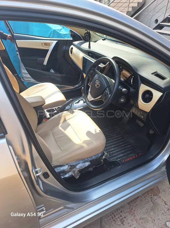 Toyota Corolla 2020 for Sale in Islamabad Image-1