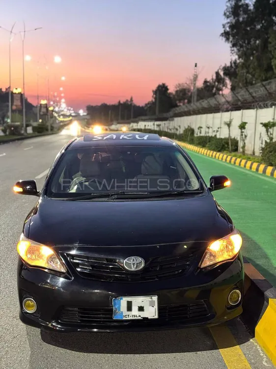 Toyota Corolla 2011 for Sale in Islamabad Image-1