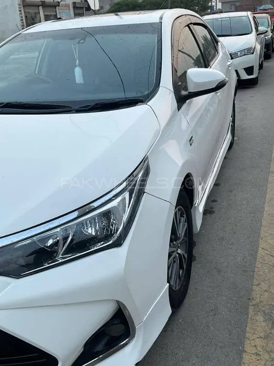 Toyota Corolla 2014 for Sale in Lahore Image-1