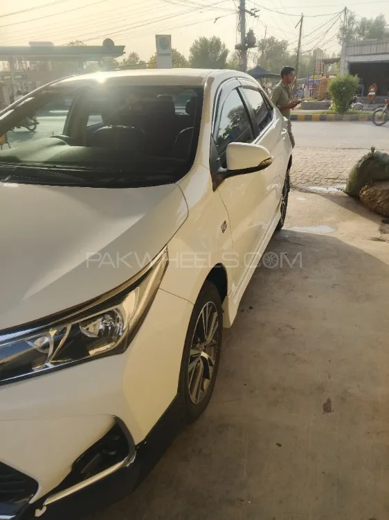 Toyota Corolla 2021 for Sale in Rahim Yar Khan Image-1