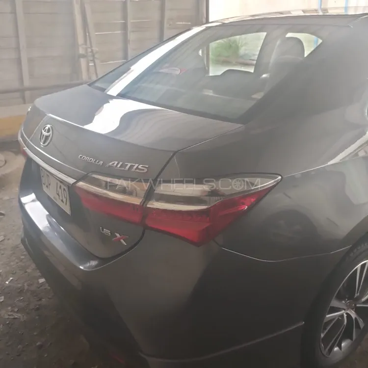 Toyota Corolla 2021 for Sale in Karachi Image-1