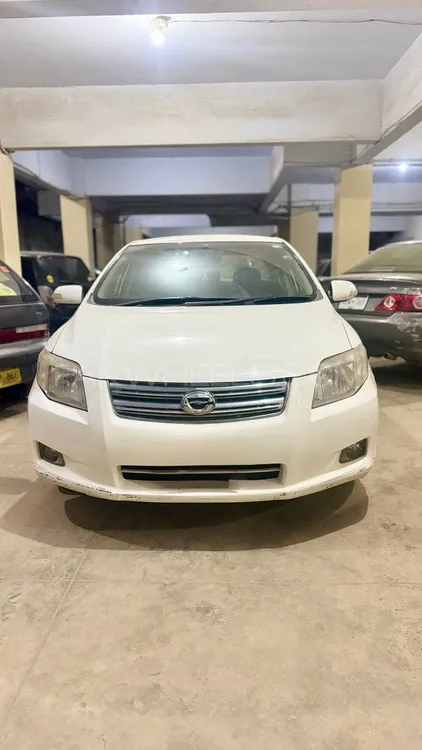 Toyota Corolla Axio 2007 for Sale in Karachi Image-1