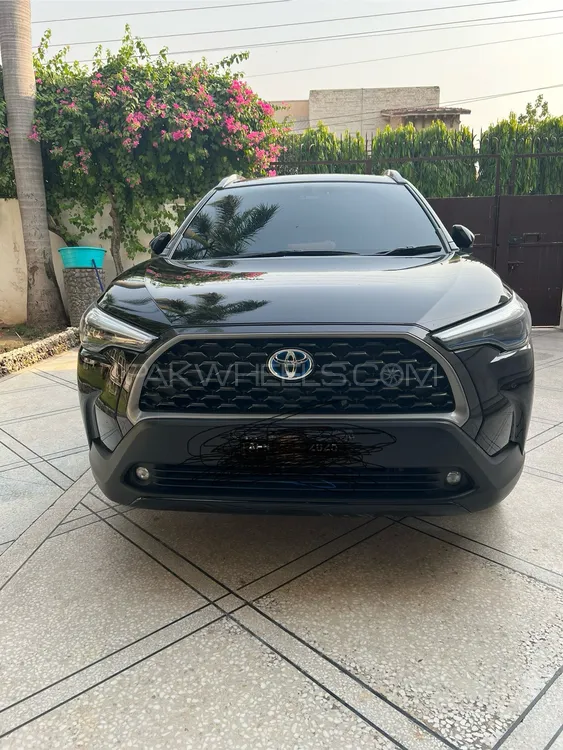 Toyota Corolla Cross 2024 for Sale in Lahore Image-1