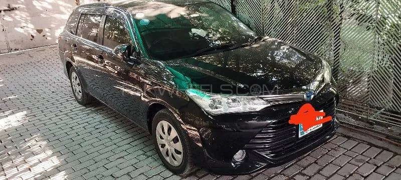 ٹویوٹا کرولا فیلڈر 2018 for Sale in پشاور Image-1