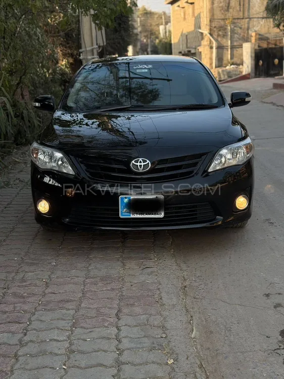 Toyota Corolla 2013 for Sale in Islamabad Image-1