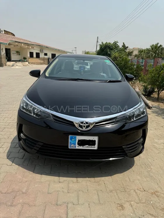 Toyota Corolla 2019 for Sale in Islamabad Image-1