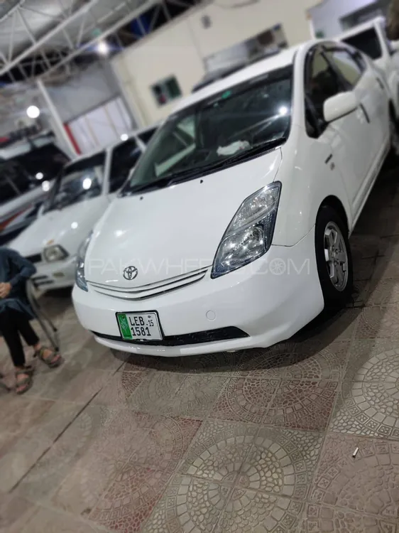 Toyota Prius 2011 for Sale in Rawalpindi Image-1
