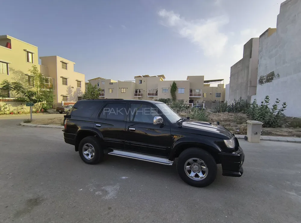Toyota Surf 1993 for Sale in Karachi Image-1