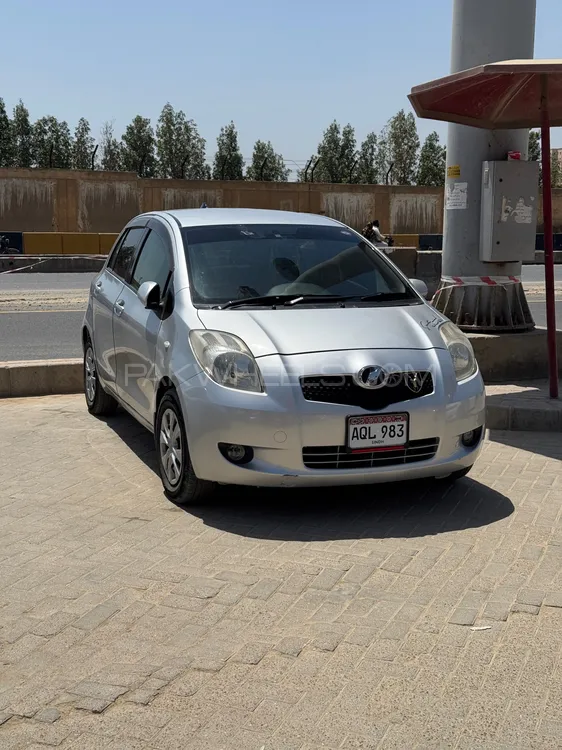 Toyota Vitz 2008 for Sale in Karachi Image-1