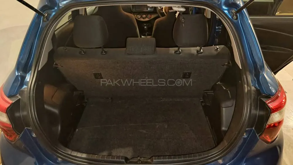 Toyota Vitz 2017 for Sale in Faisalabad Toyota Vitz 2017 for Sale in Faisalabad Image-11