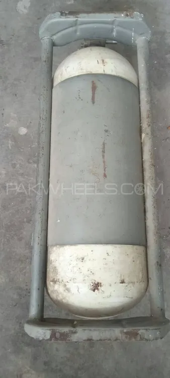 cultus gas cylinder with stand Image-1