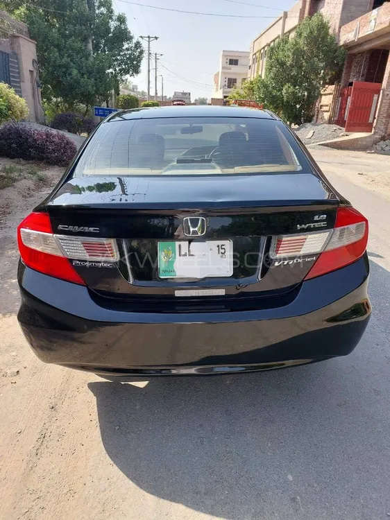 Honda Civic 2015 for Sale in Gojra Image-1
