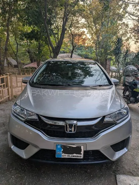 Honda Fit 2017 for Sale in Islamabad Image-1