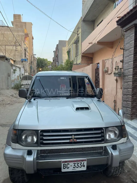 Mitsubishi Pajero 1994 for Sale in Karachi Image-1