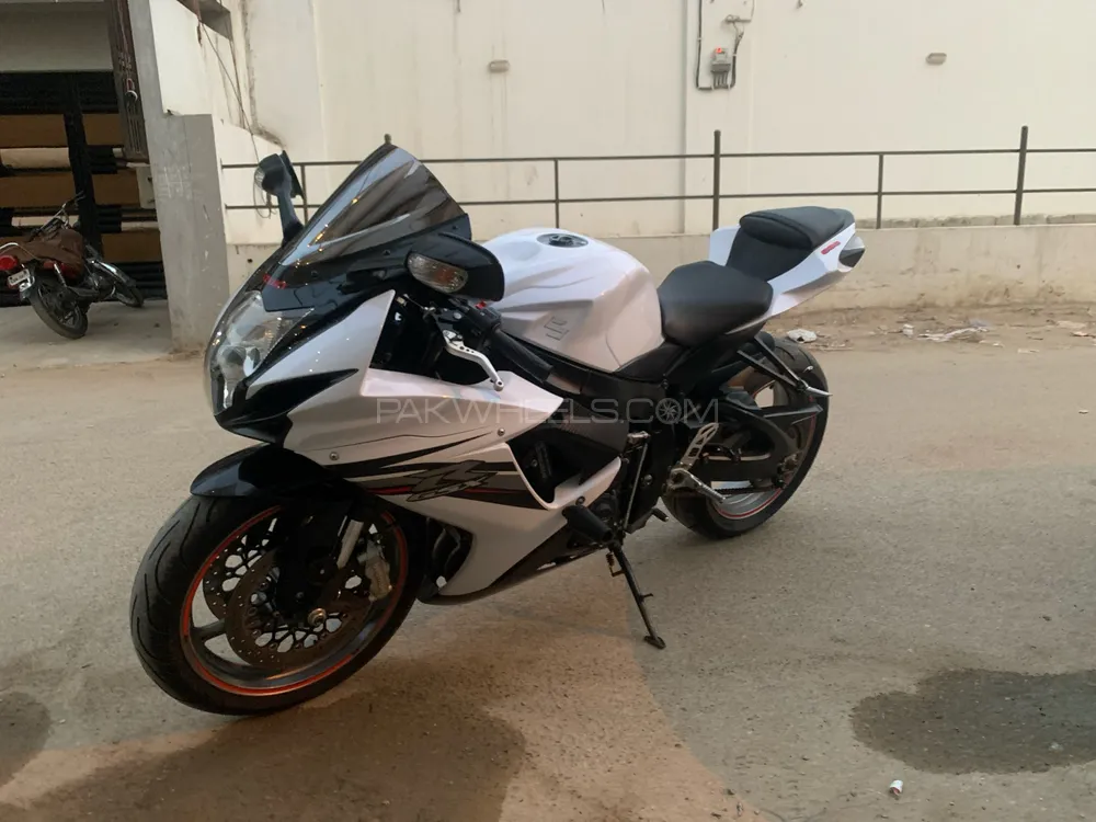 سوزوکی GSX-R600 2013 for Sale Image-1